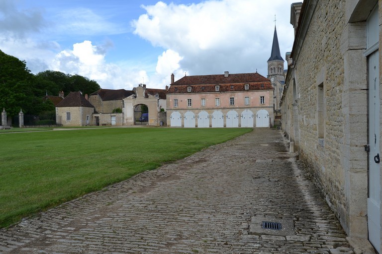 Château de Commarin 3