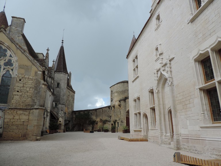 Châteauneuf-en-Auxois Le château