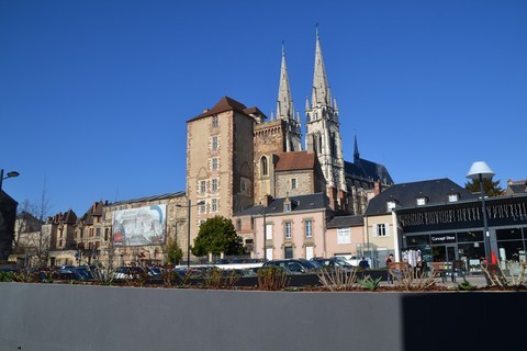 Château et cathédrale de Moulins